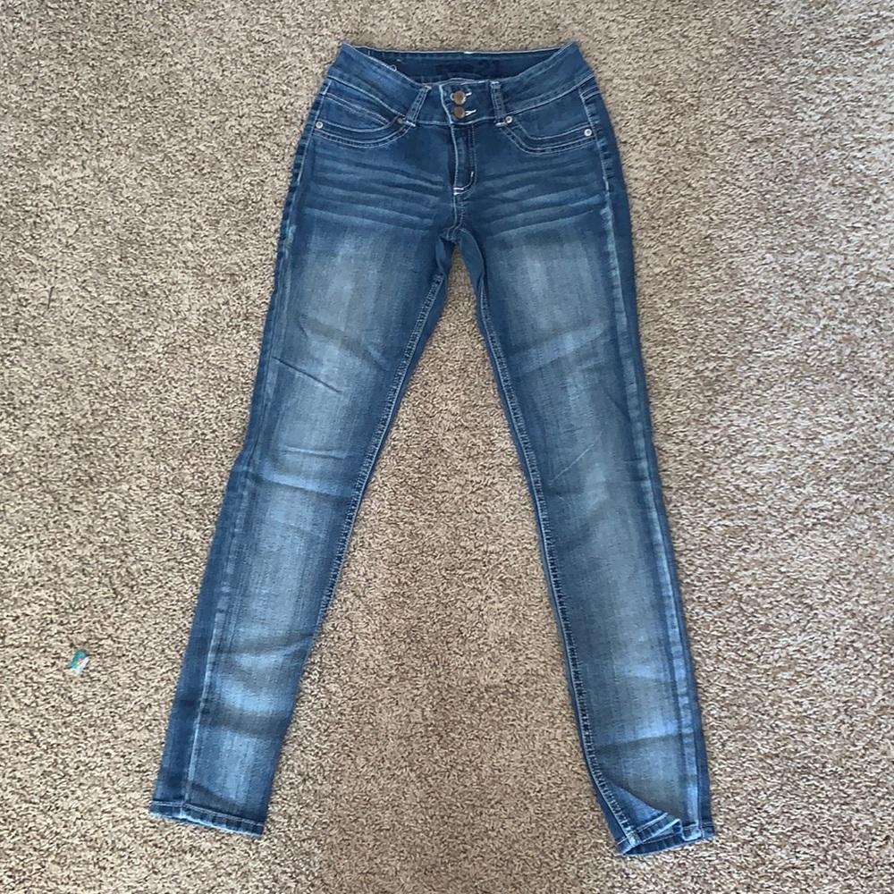 rue21 freedom flex mid rise jeggings